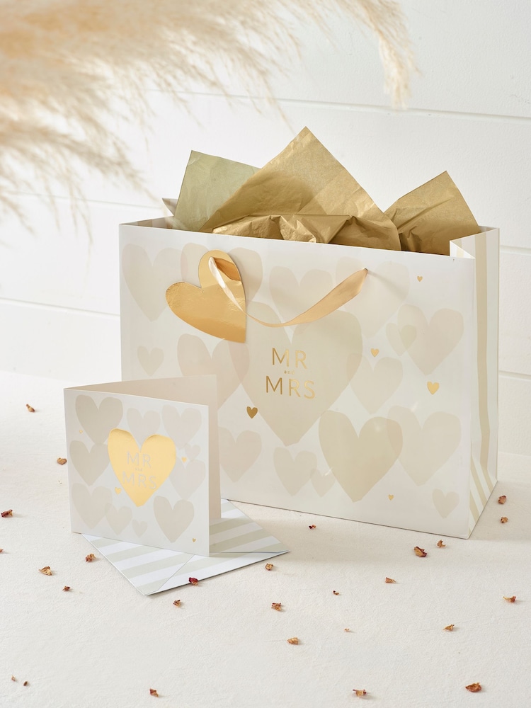 Natural Mr and Mrs Country Wedding Gift Bag and Card Set - Image 1 of 3