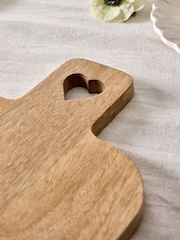 Natural Mr and Mrs Est 2025 Wedding Chopping Board - Image 3 of 4