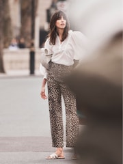 Mint Velvet Brown Leopard Print Straight Cargo Jeans - Image 2 of 4