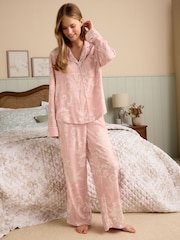 وردي - طقم بيجامة Josette بأزرار كاملة من Laura Ashley - Image 2 of 9