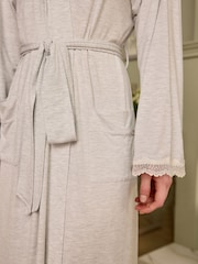 Peignoir Laura Ashley en modal - Image 4 of 6