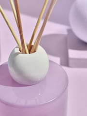 Cherry and White Musk 200ml Fragranced Reed Diffuser - Image 2 of 4