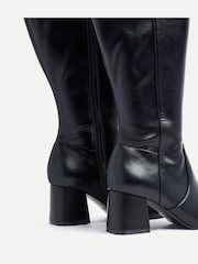 Linzi Black Fable Wide Fit Block Heeled High Leg Boots - Image 4 of 5