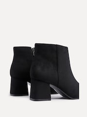 črna Suede - Linzi Alba širok kroj Block Heeled Ankle gležnjarji - Slika 6 iz 7