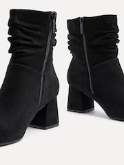 Linzi Zayda širok kroj Ruched Heeled Ankle gležnjarji - Slika 5 iz 6