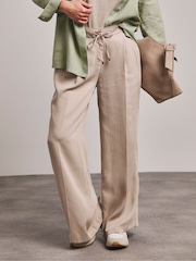 Anthology by JD Williams Cream Pleat Front Trousers - Image 3 of 5