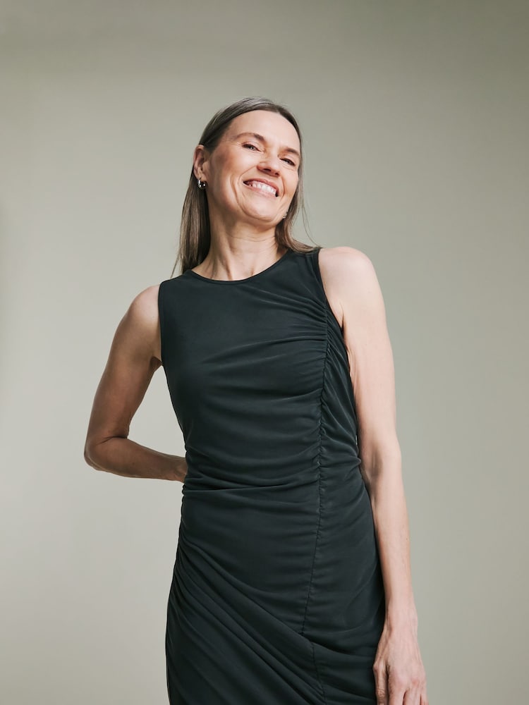 JD Williams Grey Jersey Modal Sleevles Ruched Seam Midi Dress - Image 2 of 4