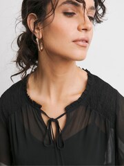 JD Williams Chiffon Short Sleeve Black Blouse - Image 4 of 4