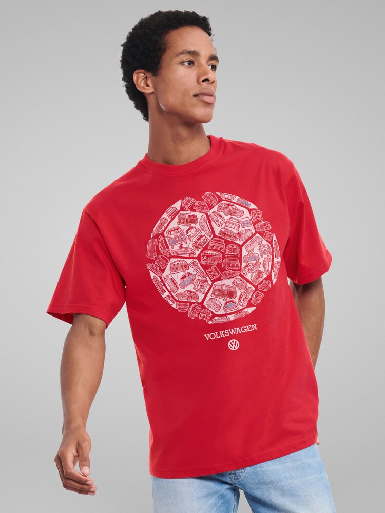 All + Every Red Mens 100% Cotton Volkswagen Football Campervans And Cars T-Shirt - Image 2 of 4