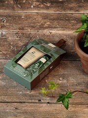 Scottish Fine Soaps Gardeners Hand Therapy Hand Care Duo - Image 2 of 2