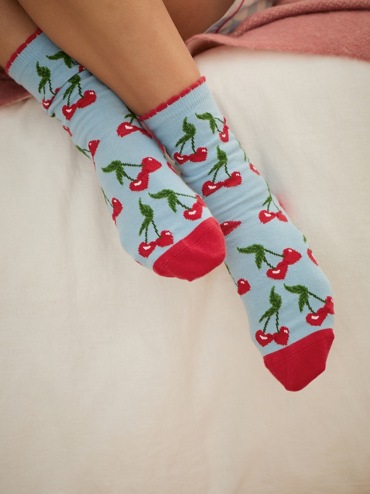 Bath & Body Works Blue Cherry Socks 4 Pack - Image 3 of 10