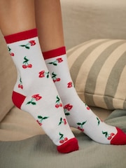 Bath & Body Works Pink Cherry Socks 4 Pack - Image 4 of 10
