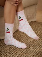 Bath & Body Works Pink Cherry Socks 4 Pack - Image 6 of 10