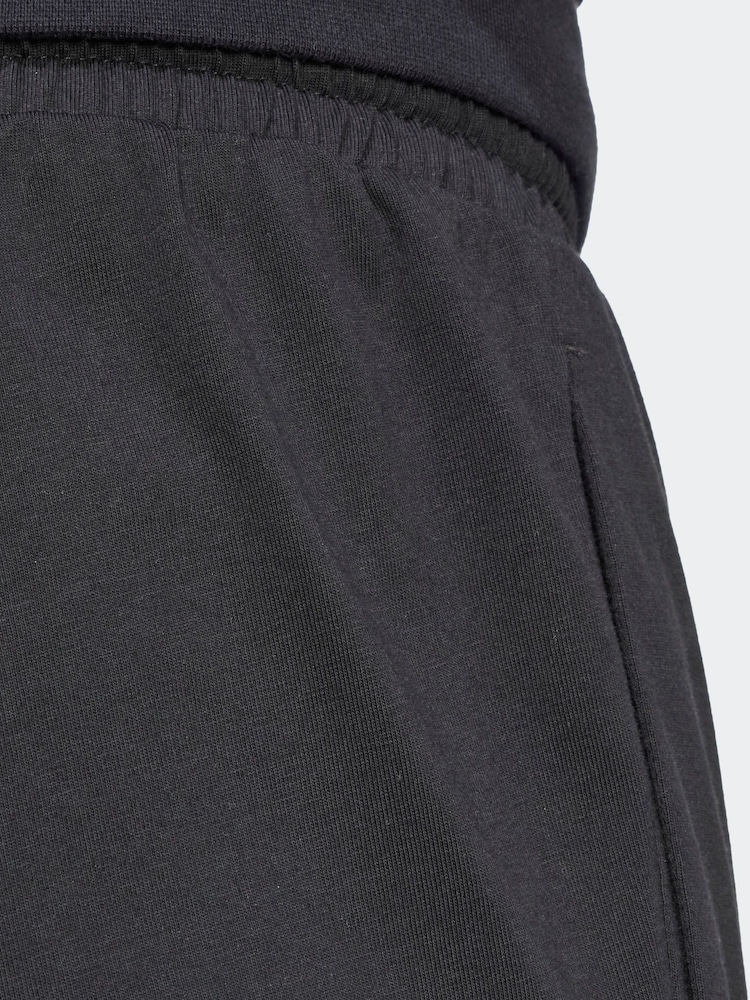 Noir - Jogging adidas Small Essentials en jersey à logo - Image 7 of 8