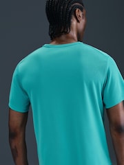 Nike Cactus Blue Dri-FIT Miler Running T-Shirt - Image 4 of 5