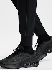 Nike Black Sportswear Air Fleece Cargo Joggers - Image 6 of 7