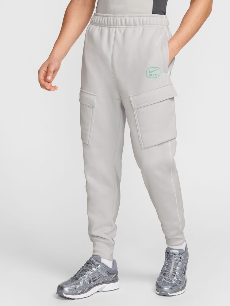 Nike Photon Dust Sportswear Air Fleece Cargo Joggers - Image 1 of 8