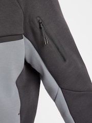 Антрацит/Серый - Толстовка Nike Tech Fleece Zip-Up Hoodie - Изображение 10 из 11