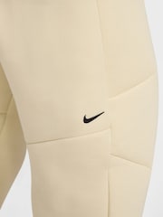 JASNY KHAKI - Polarowe joggersy Nike Tech Fleece - Image 8 of 18