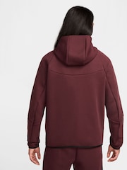 Burgundy Crush - Nike Tech Fleece Zip Up Huvtröja - Bild 2 av 11