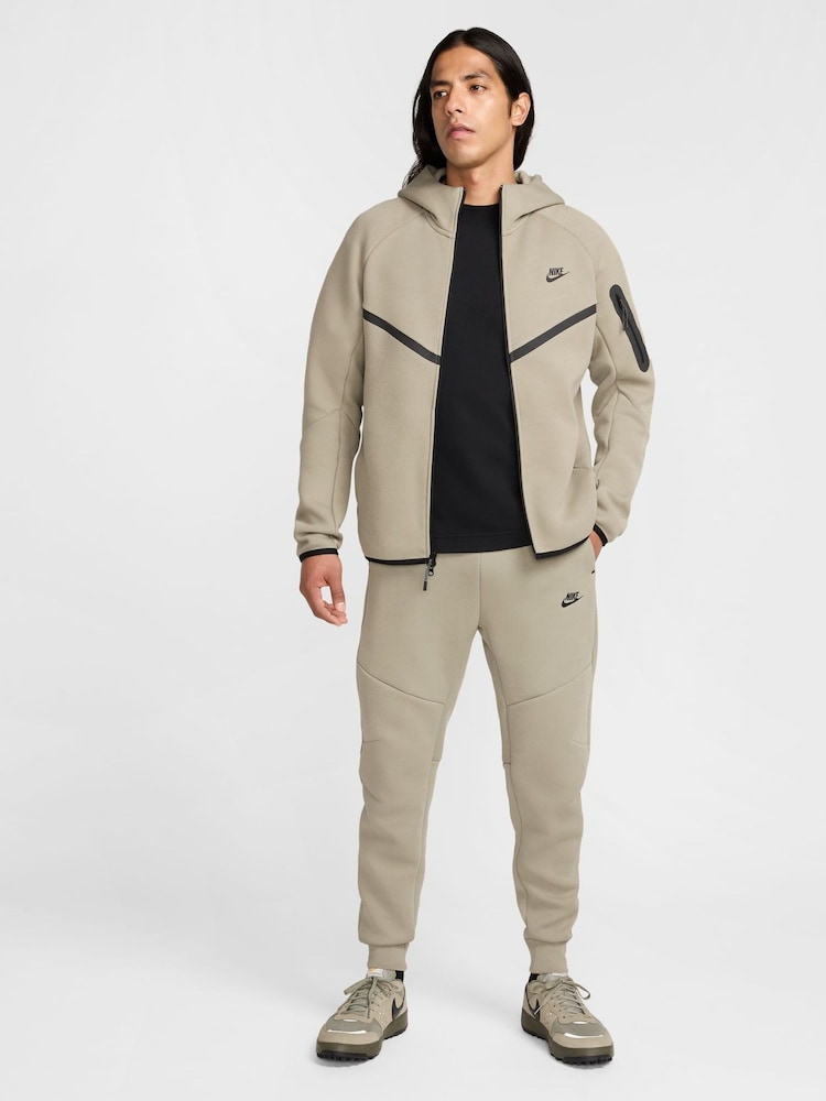 Nike Light Army Tech Full-Zip Windrunner Hoodie - Image 3 of 11