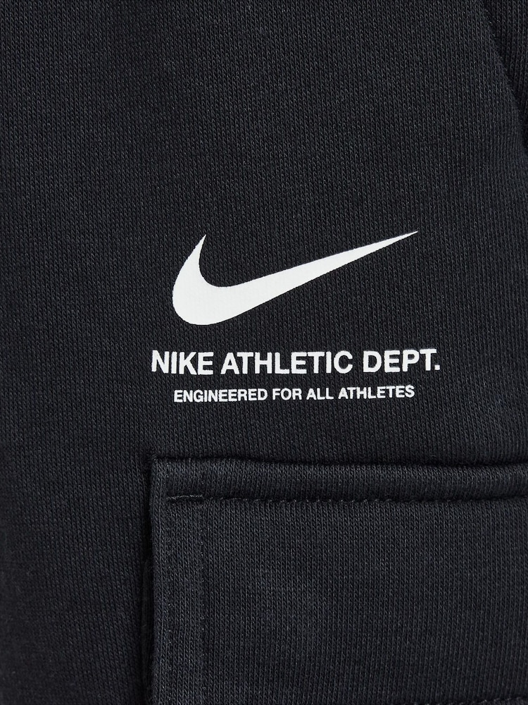 Nike Black Sport Inspired Fleece Cargo Joggers - Image 10 of 10