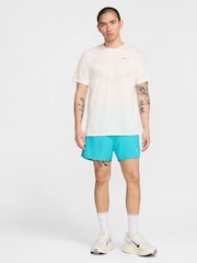 Nike Sail Dri-FIT Stride Running T-Shirt - Image 6 of 6