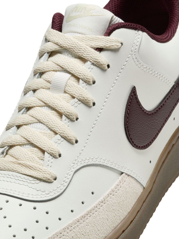Nike White/Brown Court Vision Low Trainers - Image 10 of 10