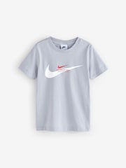 Nike Cream White Sports Inpsired Graphic 100% Cotton T-Shirt - Image 1 of 2