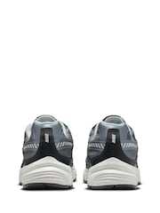 Nike Grey/Black Initiator Trainers - Image 6 of 10