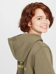 Nike Medium Olive Green Sports Inspired Overhead Hoodie - Image 7 of 8