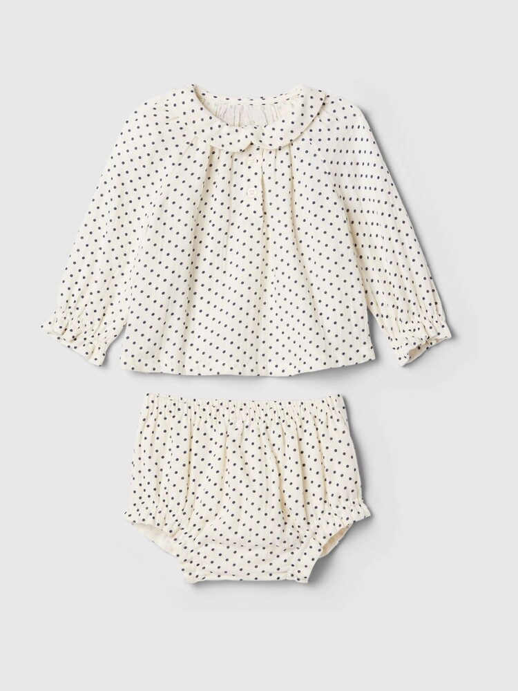 Gap White Polka Dot Long Sleeve Top & Shorts Baby Set (Newborn-24mths) - Image 1 of 2 Gap White Polka Dot Long Sleeve Top & Shorts Baby Set (Newborn-24mths) - Image 1 of 2