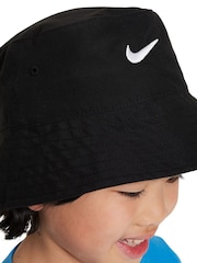 Nike Black Infant Bucket Hat - Image 6 of 7