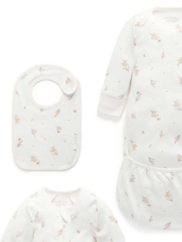 Purebaby White Newborn Essential Hospital Pack - Image 2 of 5
