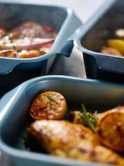 Joseph Joseph Blue Nest™ Oven Non Stick 3 Piece Roasting Tray Set - Image 6 of 7