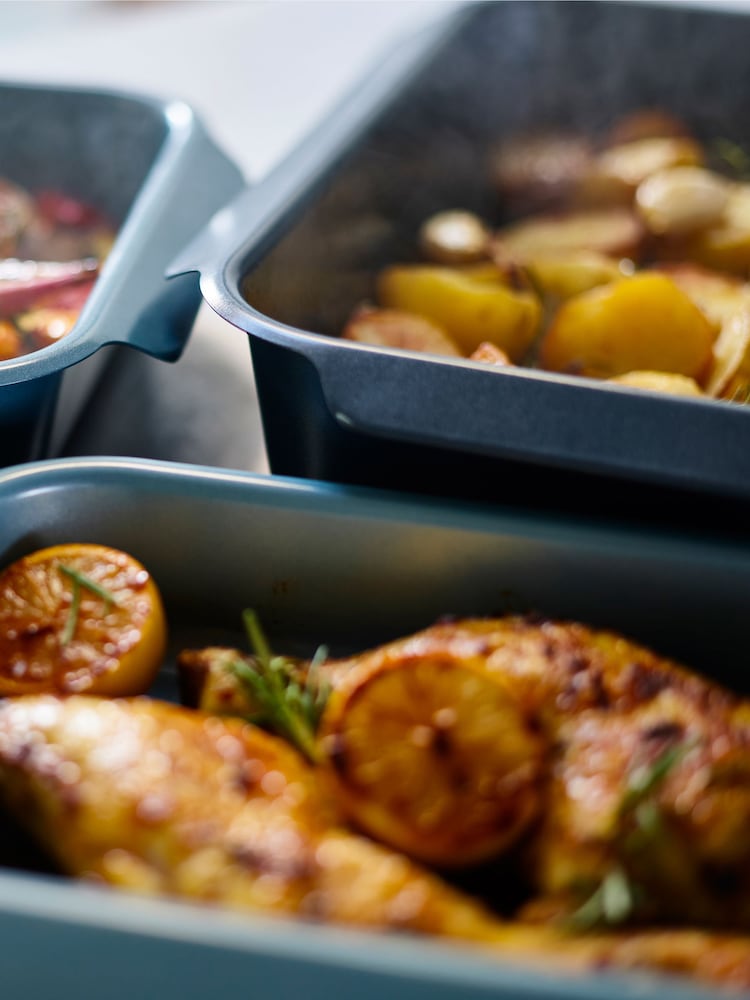 Joseph Joseph Blue Nest™ Oven Nonstick Medium Roasting Tray - Image 1 of 5