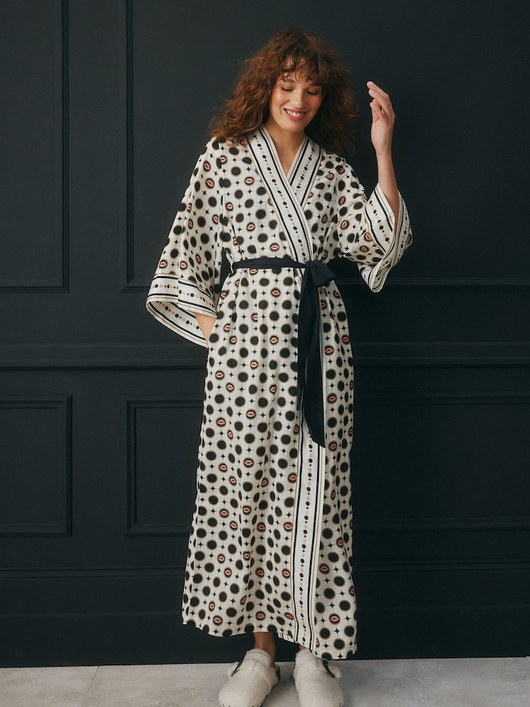 Rockett St George Black/White Satin Robe - Image 2 of 6