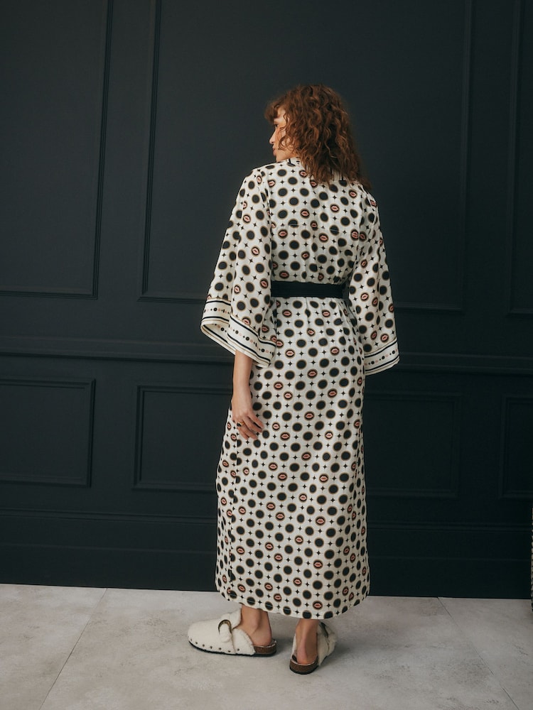 Rockett St George Black/White Satin Robe - Image 3 of 6