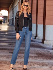 Синий с хромированной отделкой - Sosandar Spot Print Ruched Front Midi Jersey Jeans - Image 1 of 5