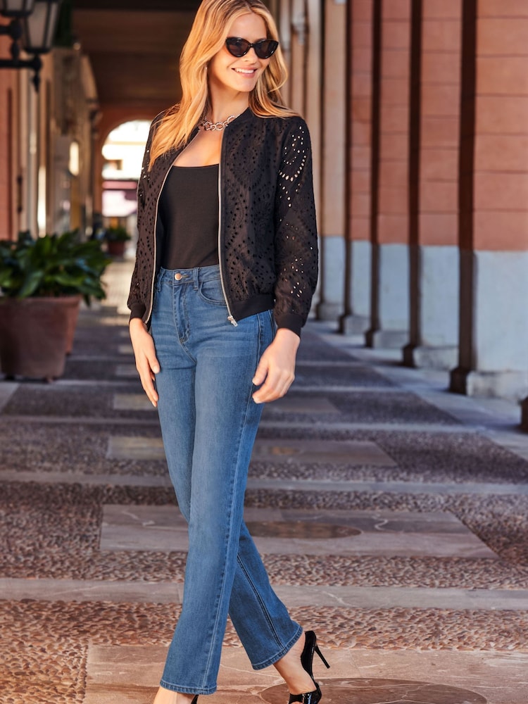 Синий с хромированной отделкой - Sosandar Spot Print Ruched Front Midi Jersey Jeans - Image 2 of 5