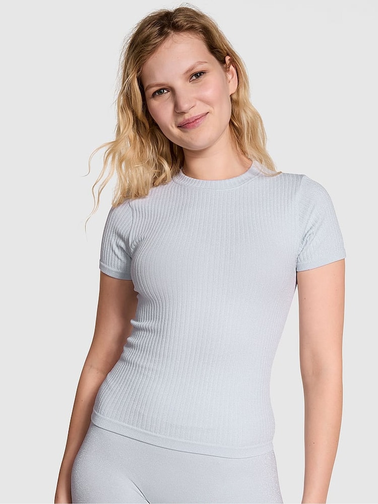 Victoria's Secret PINK Hydrangea Blue Shine Seamless T-Shirt - Image 1 of 4