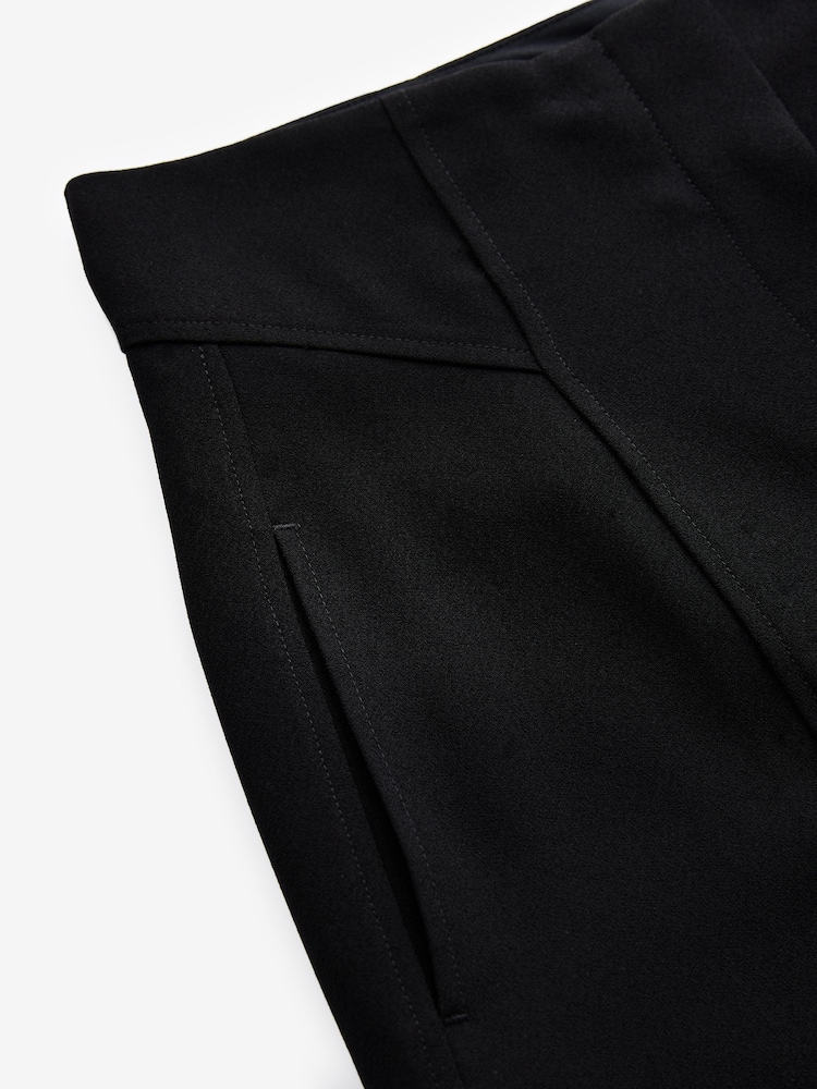 Noir - Pantalon coupe ajustée super large en crêpe - Image 7 of 8