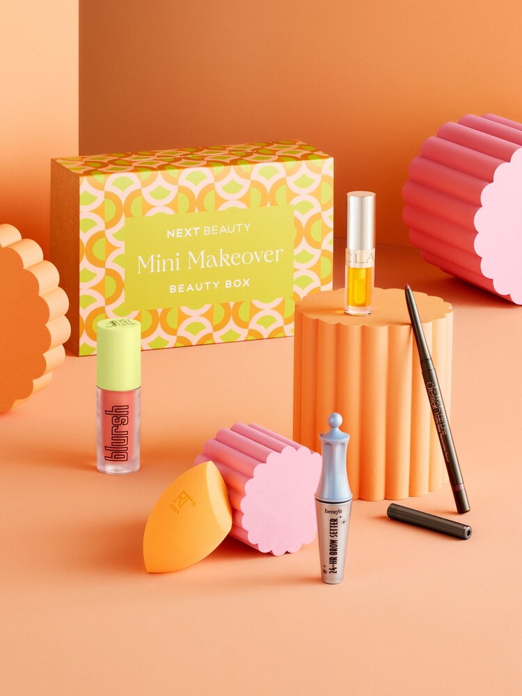 Mini Makeover - Blusher Edit Beauty Box (Worth Over £51) - Image 1 of 3