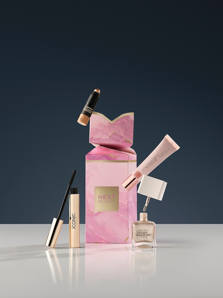 Season to Sparkle Makeup Cracker (Worth Over £62) - Image 1 of 2