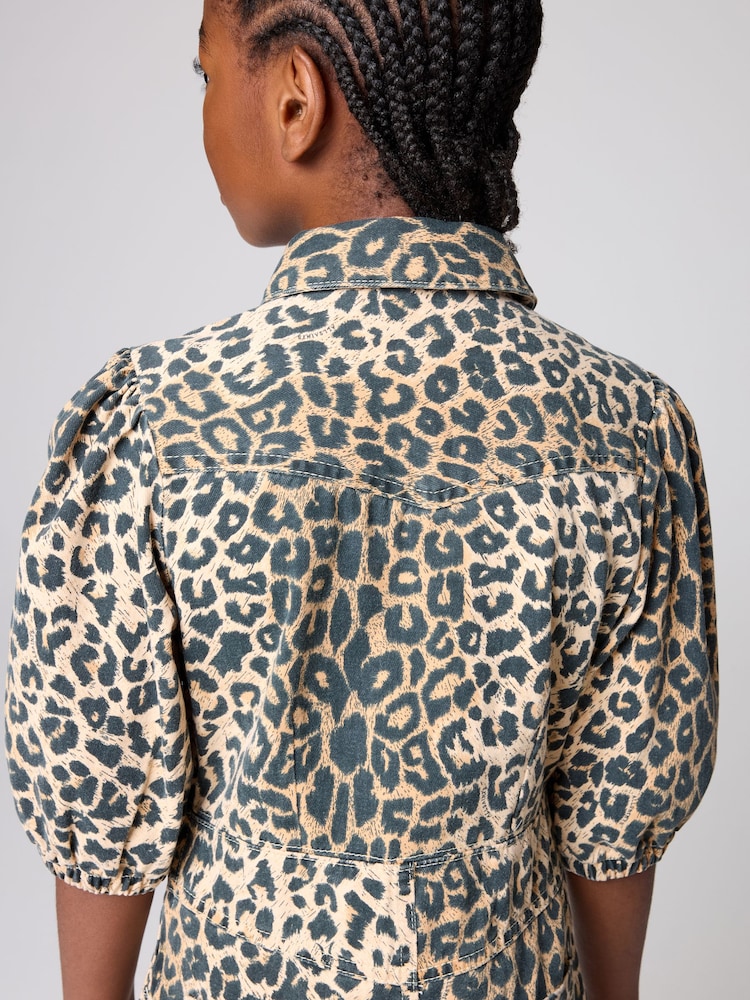 smALLSAINTS Leopard Print Girls Jackie Puff Sleeved Denim Dress - Image 5 of 10