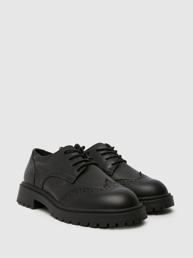 Zapatos Oxford negros infantiles BTS Luminary de Schuh - Imagen 2 de 4