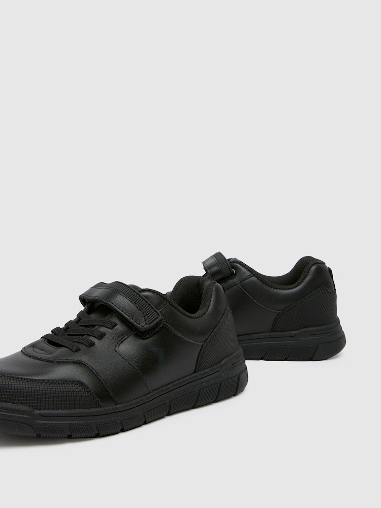 Schuh Youth BTS Mason Black Trainers - Image 3 of 4