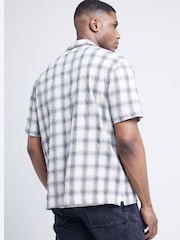 River Island Cream Short Sleeve 100% Cotton Check Revere Shirt - Image 3 of 4
