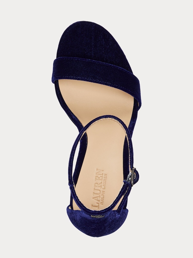Lauren Ralph Lauren Blue Allie Velvet Strap Heels - Imagen 4 de 4 Lauren Ralph Lauren Blue Allie Velvet Strap Heels - Imagen 4 de 4
