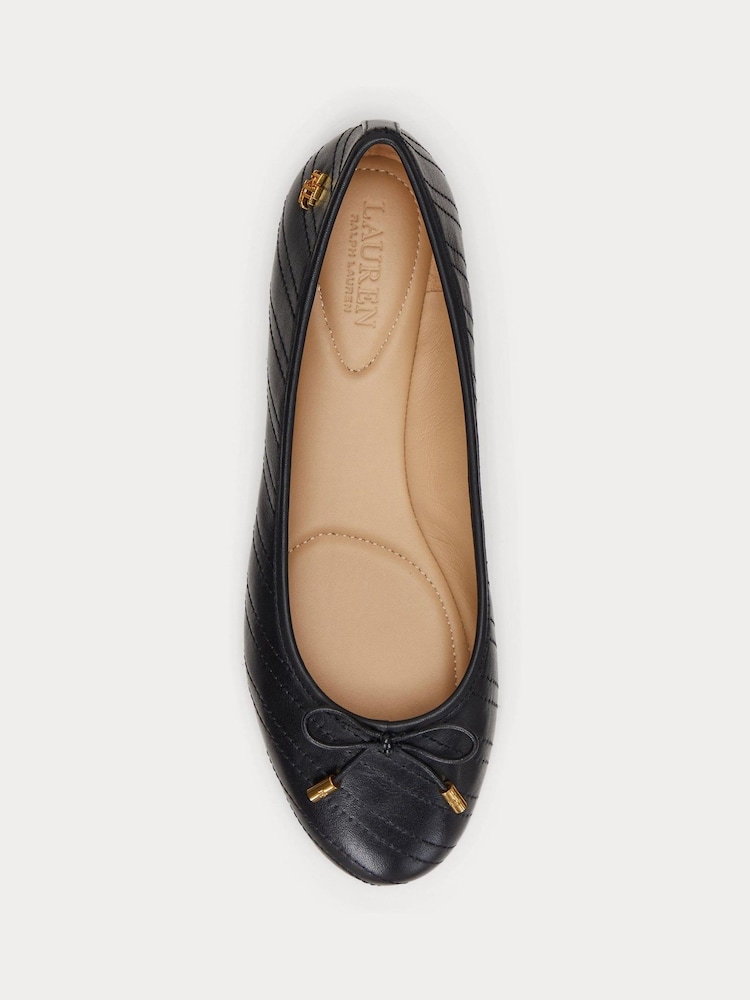 Negro - Lauren Ralph Lauren Jayna Stitched Leather Ballet Flats - Imagen 4 de 4 Negro - Lauren Ralph Lauren Jayna Stitched Leather Ballet Flats - Imagen 4 de 4